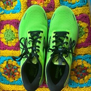 Brooks Green and Black Shoes